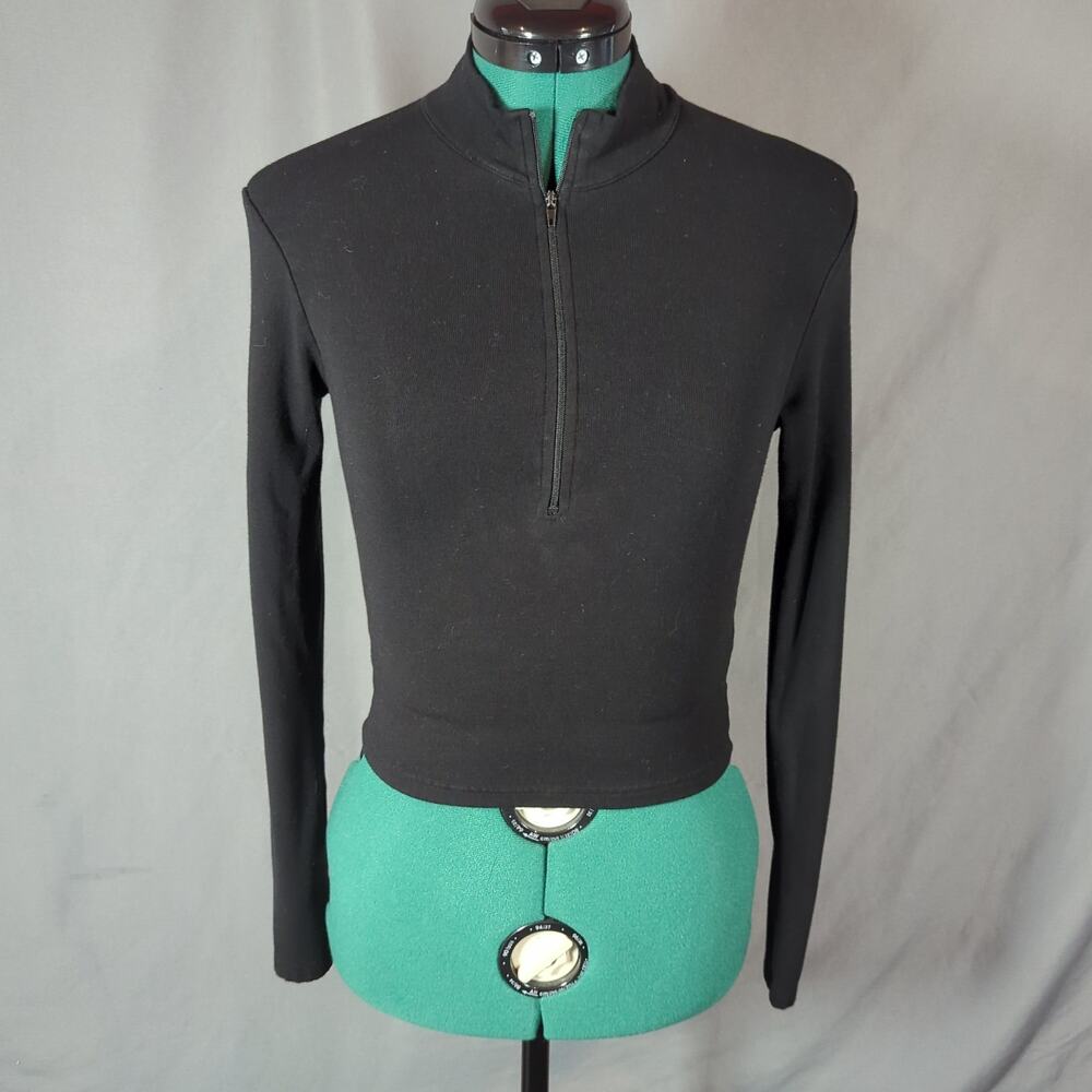 CLOZOZ Black Cropped Quarter Zip Mock Neck Athletic Top XS